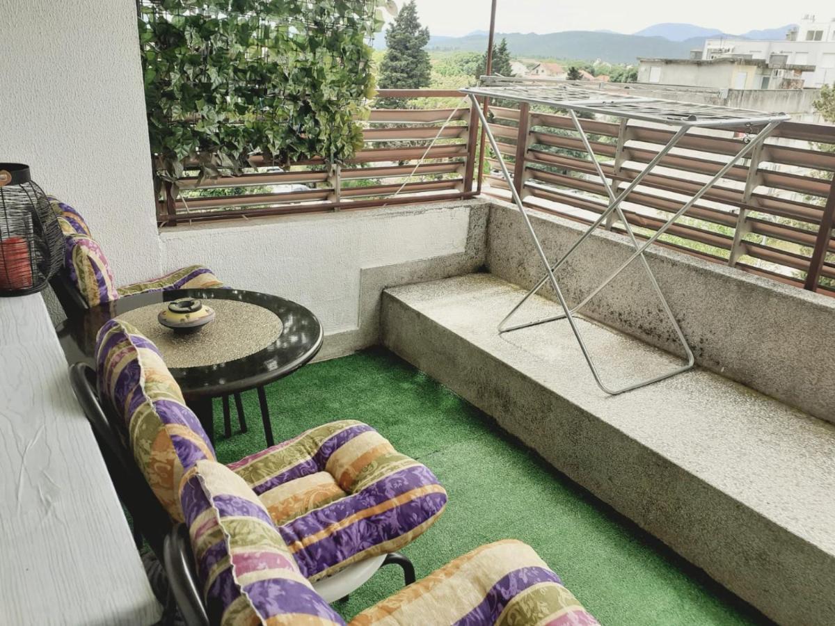 Spacious 80M2 Apartment In The Center يوبوسكي المظهر الخارجي الصورة